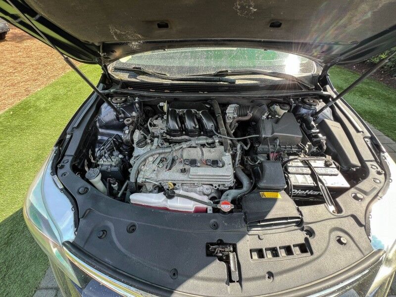 2016 Toyota Avalon Limited Wilmington NC