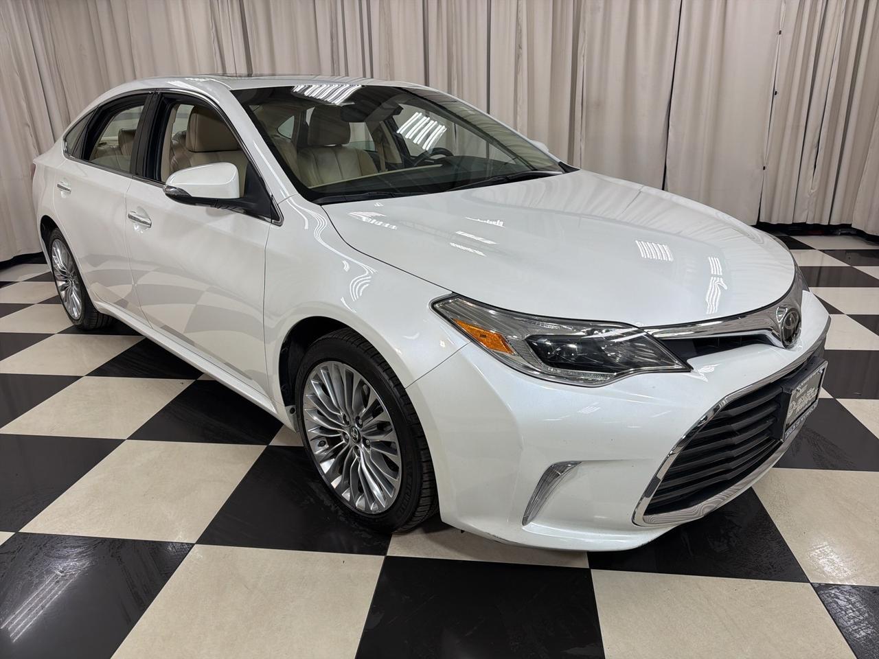 2016 Toyota Avalon Limited