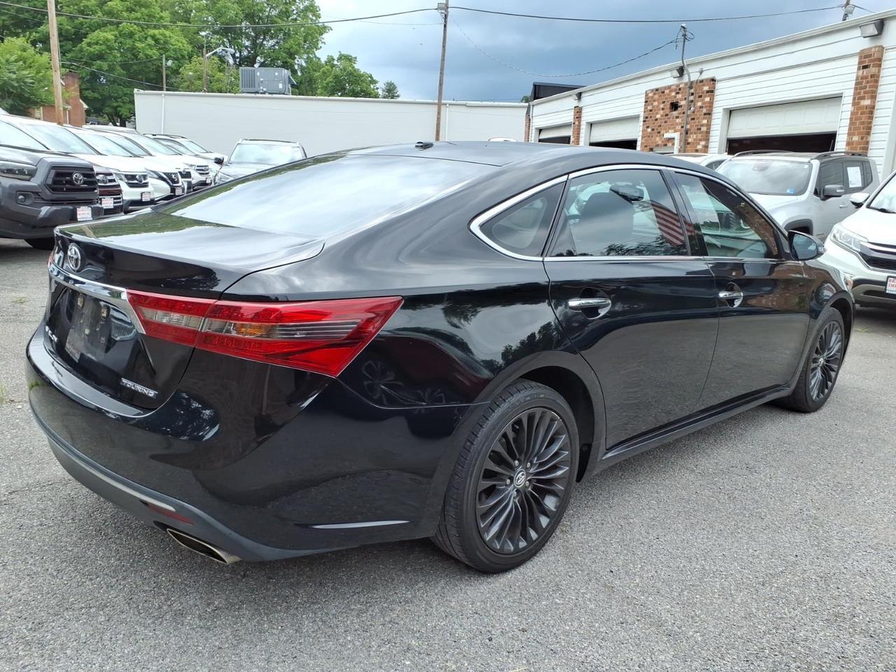 2016 Toyota Avalon Touring