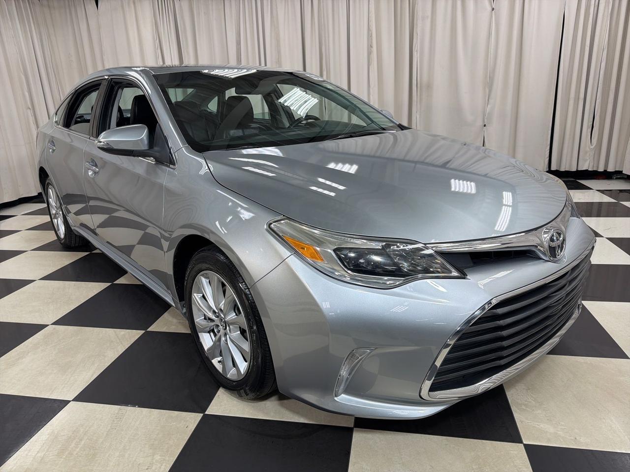 2016 Toyota Avalon XLE