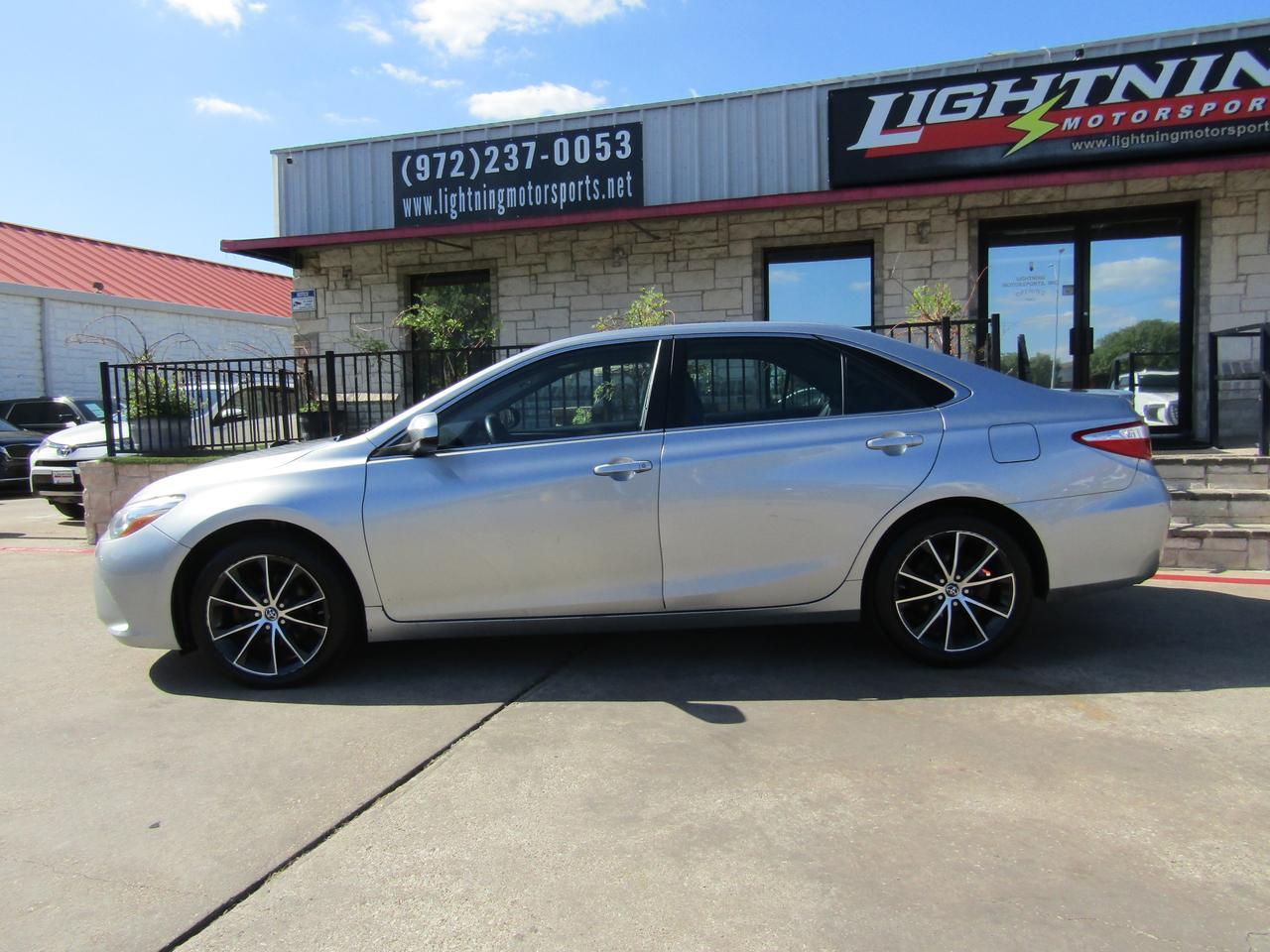 2016 Toyota Camry 4dr Sdn I4 Auto XLE (Natl) Grand Prairie TX