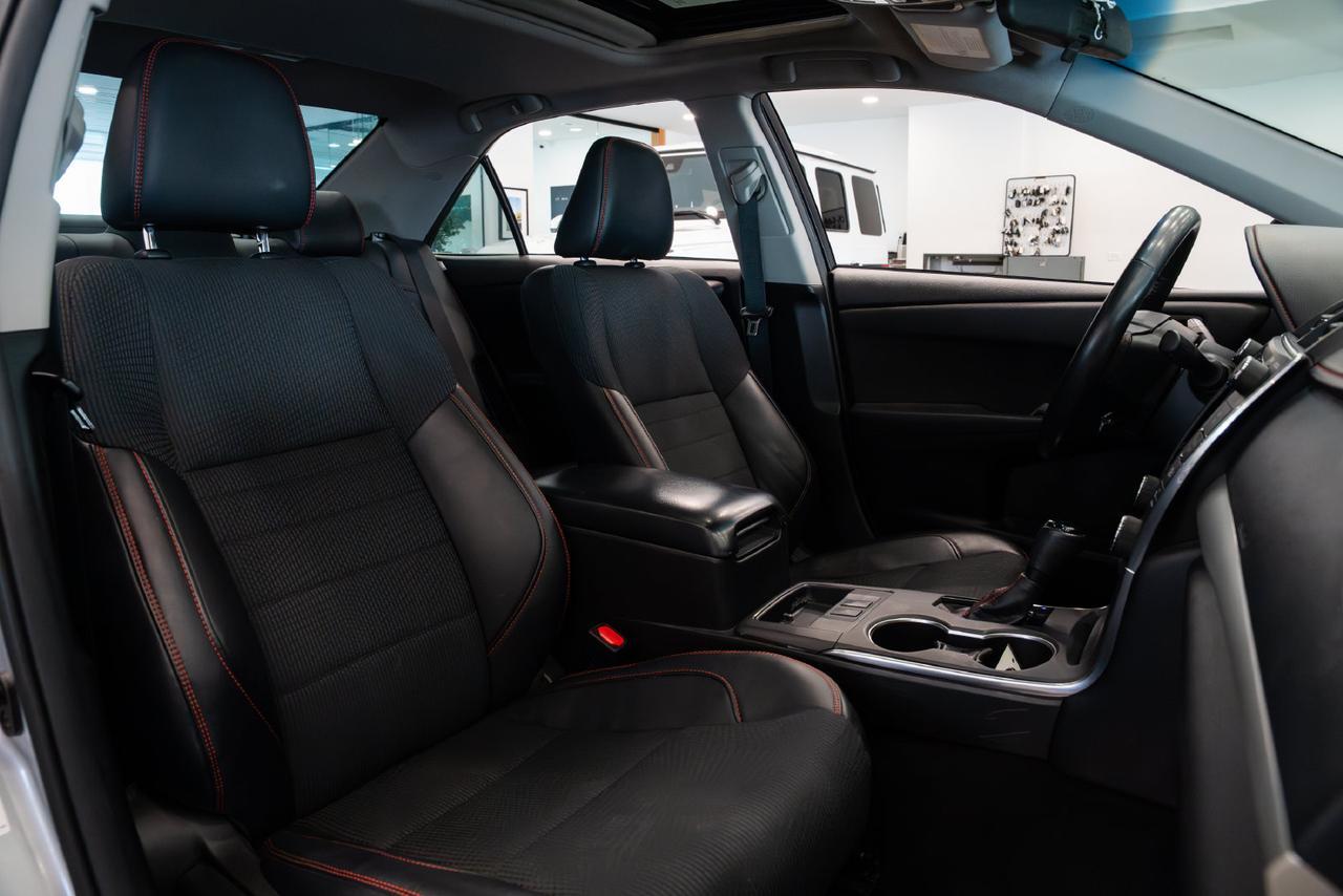 2016 Toyota Camry Hybrid SE Gladstone OR