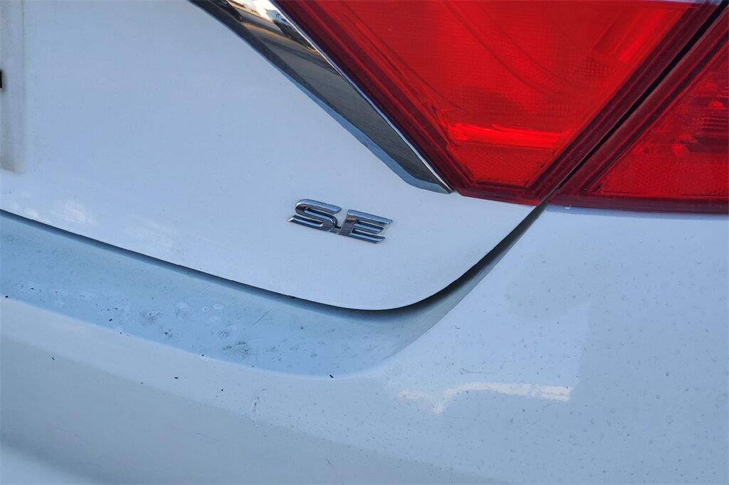 2016 Toyota Camry LE Hondo TX