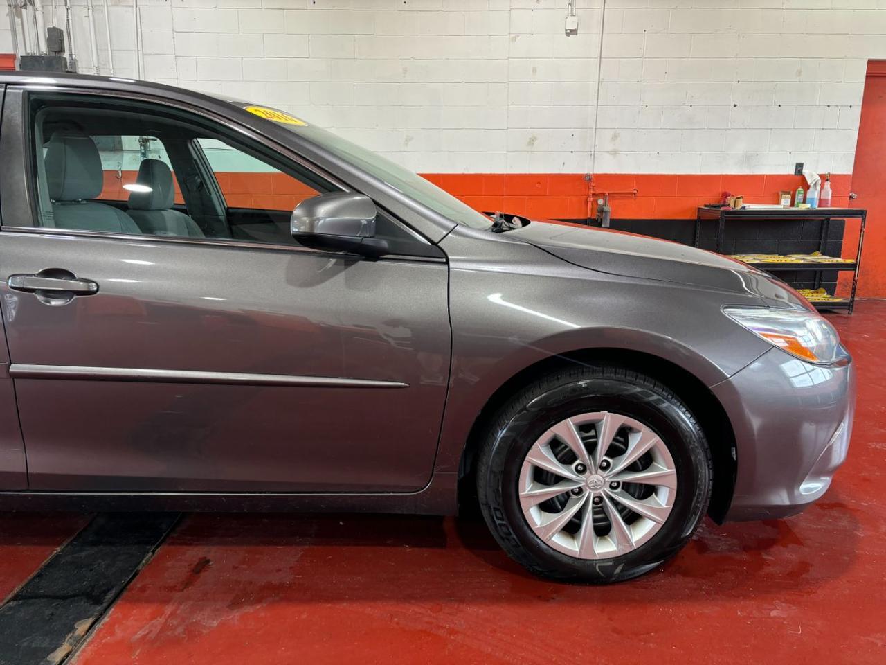 2016 Toyota Camry LE Franklin OH
