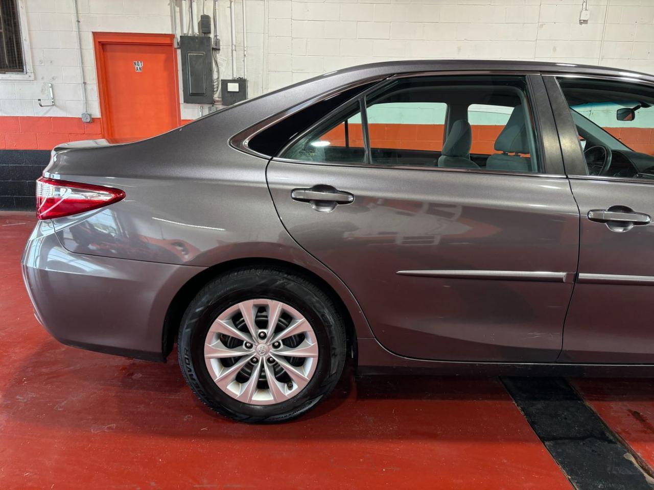 2016 Toyota Camry LE Franklin OH