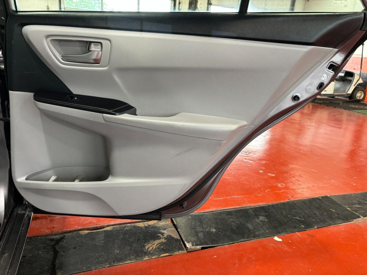 2016 Toyota Camry LE Franklin OH