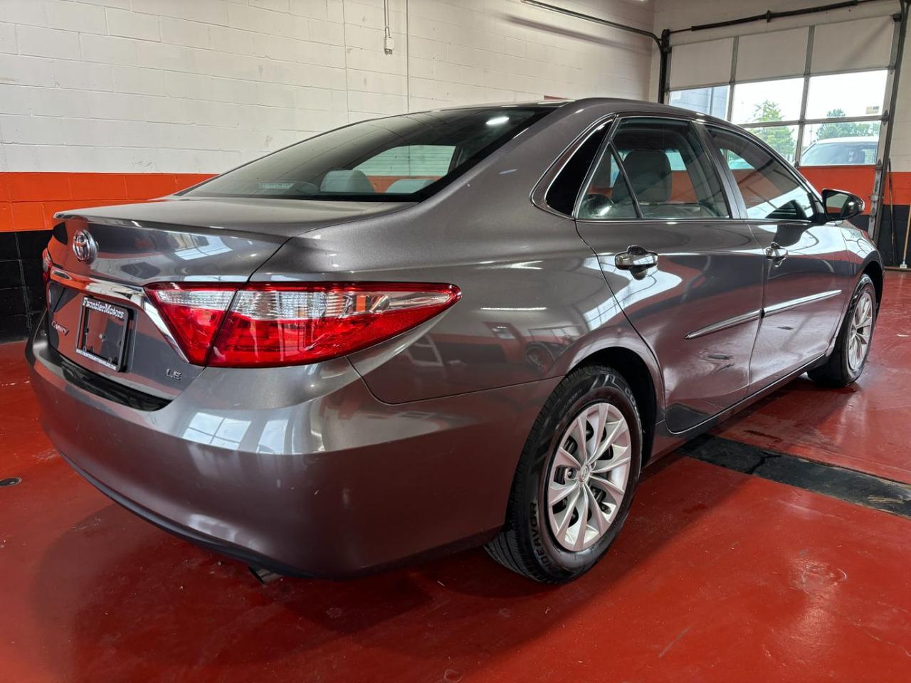 2016 Toyota Camry LE Franklin OH