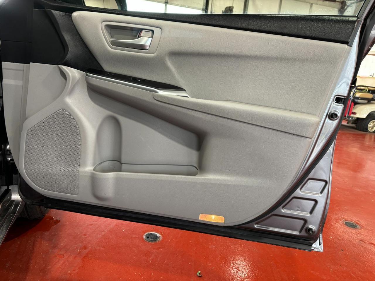 2016 Toyota Camry LE Franklin OH