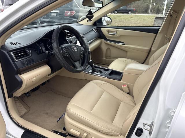 2016 Toyota Camry LE Meridian MS 2016 Toyota Camry LE Meridian MS