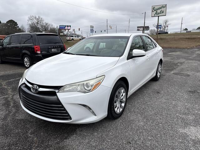 2016 Toyota Camry LE Meridian MS 2016 Toyota Camry LE Meridian MS