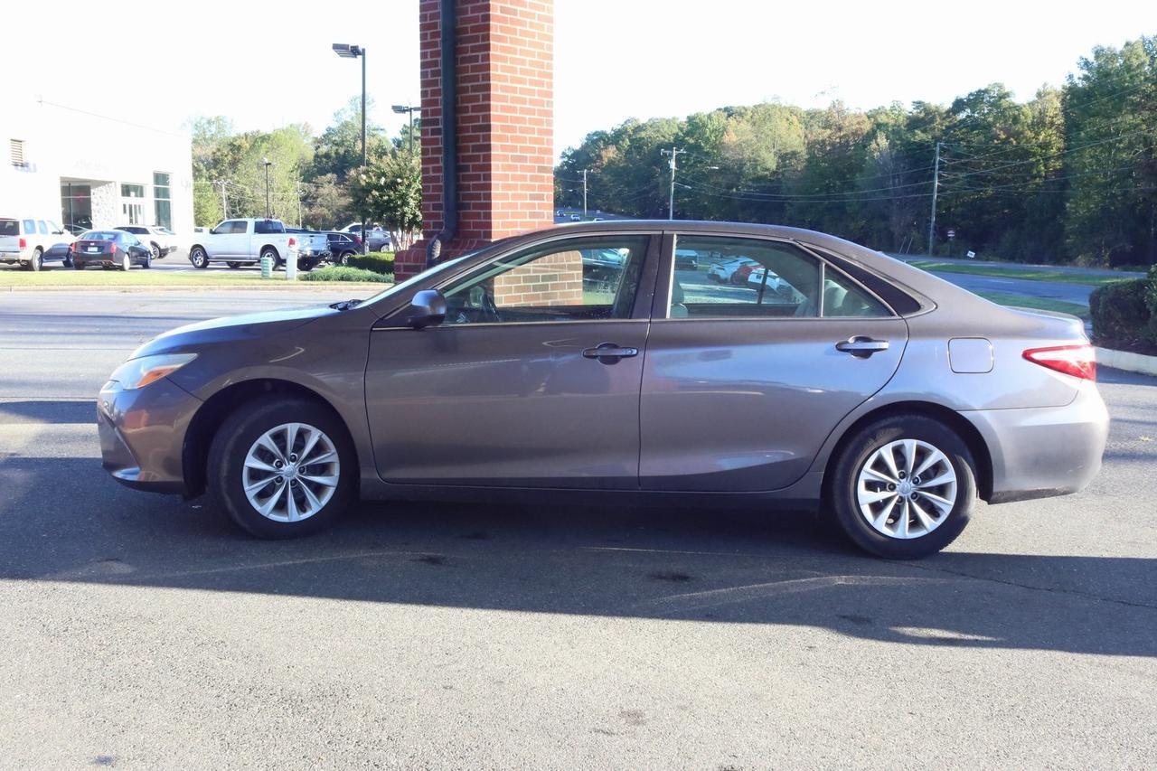 2016 Toyota Camry LE Fredericksburg VA