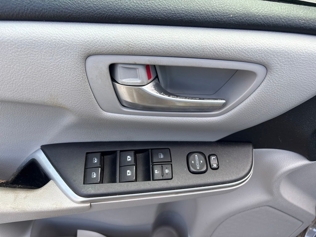 2016 Toyota Camry LE Cockeysville MD