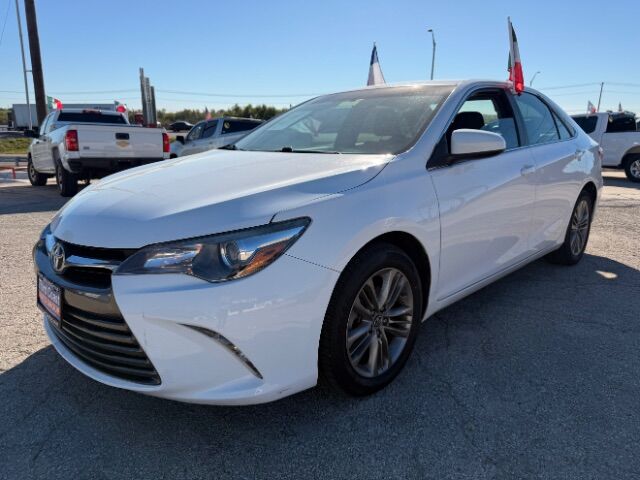 2016 Toyota Camry SE