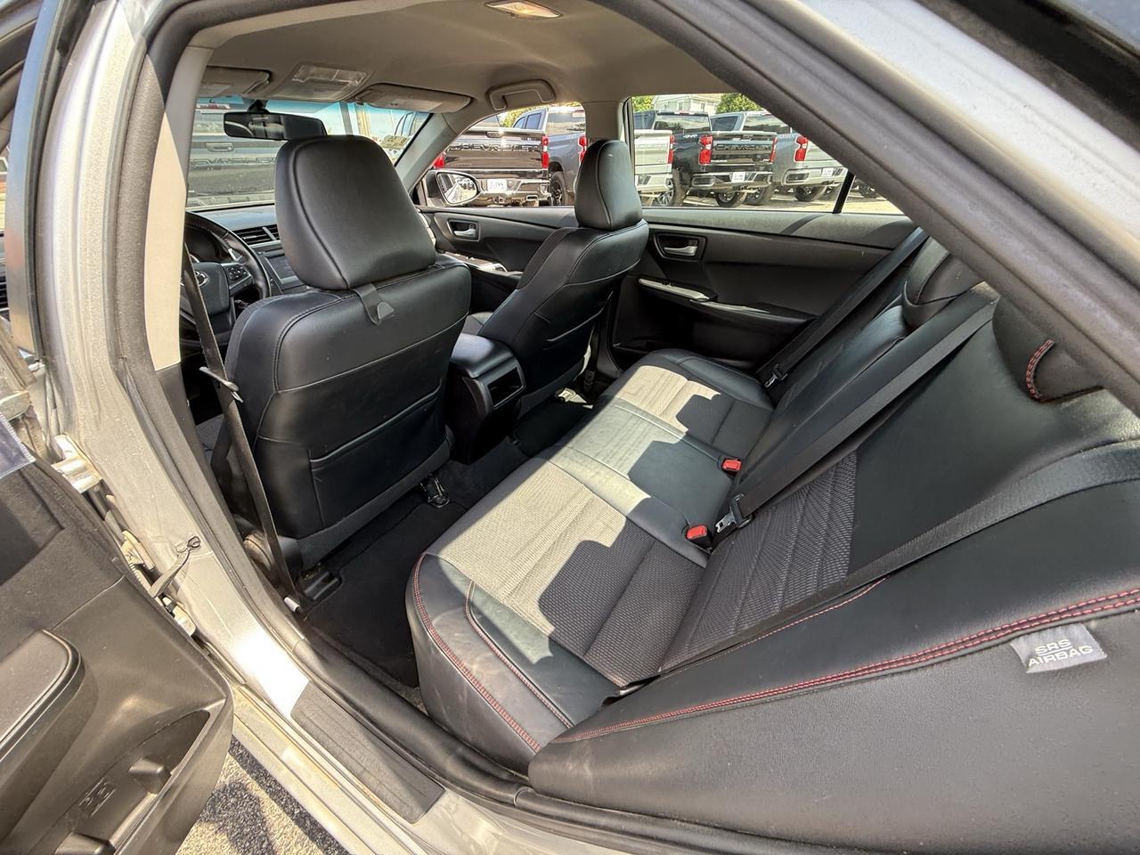 2016 Toyota Camry SE Crestwood KY