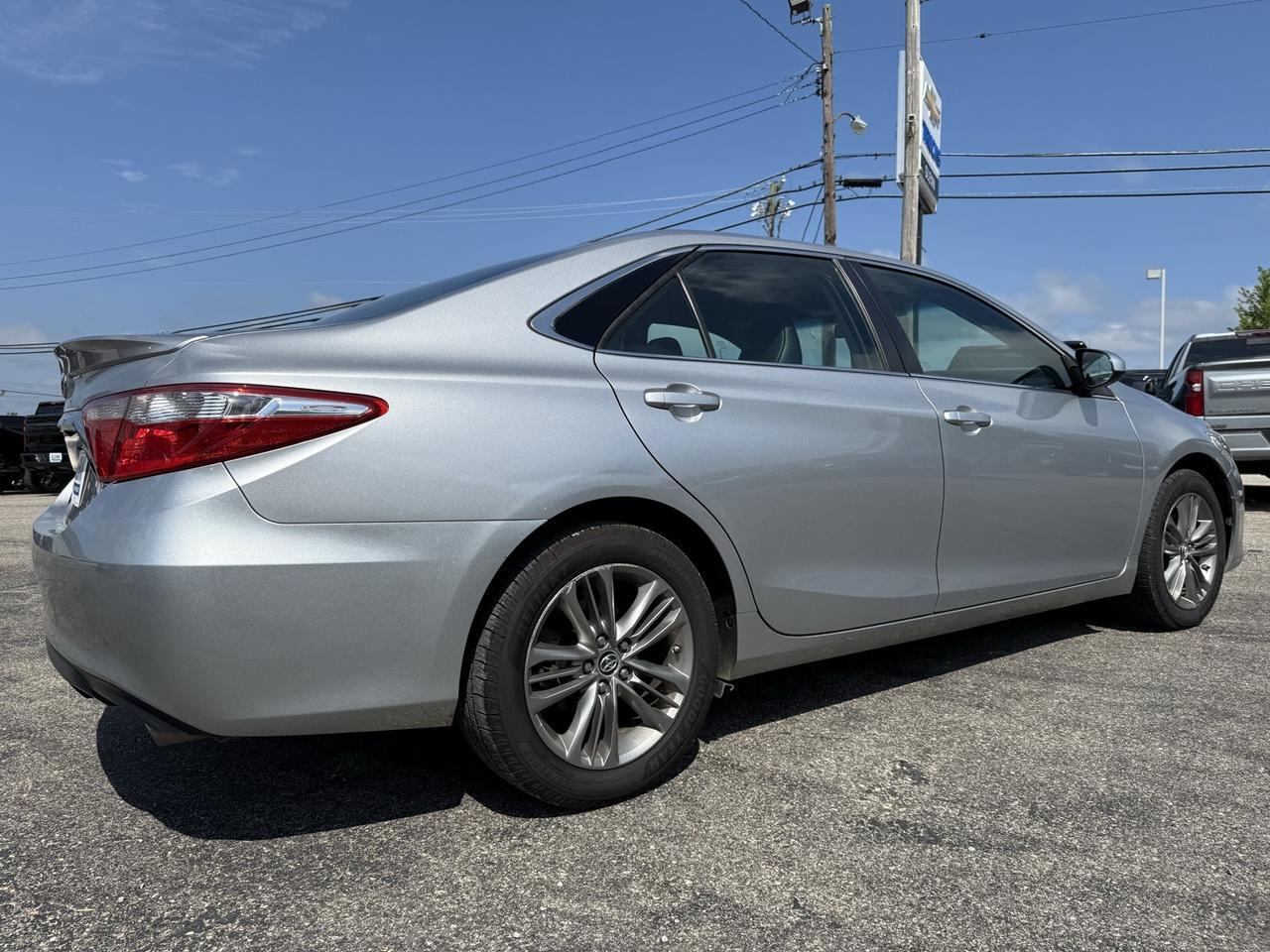 2016 Toyota Camry SE Crestwood KY