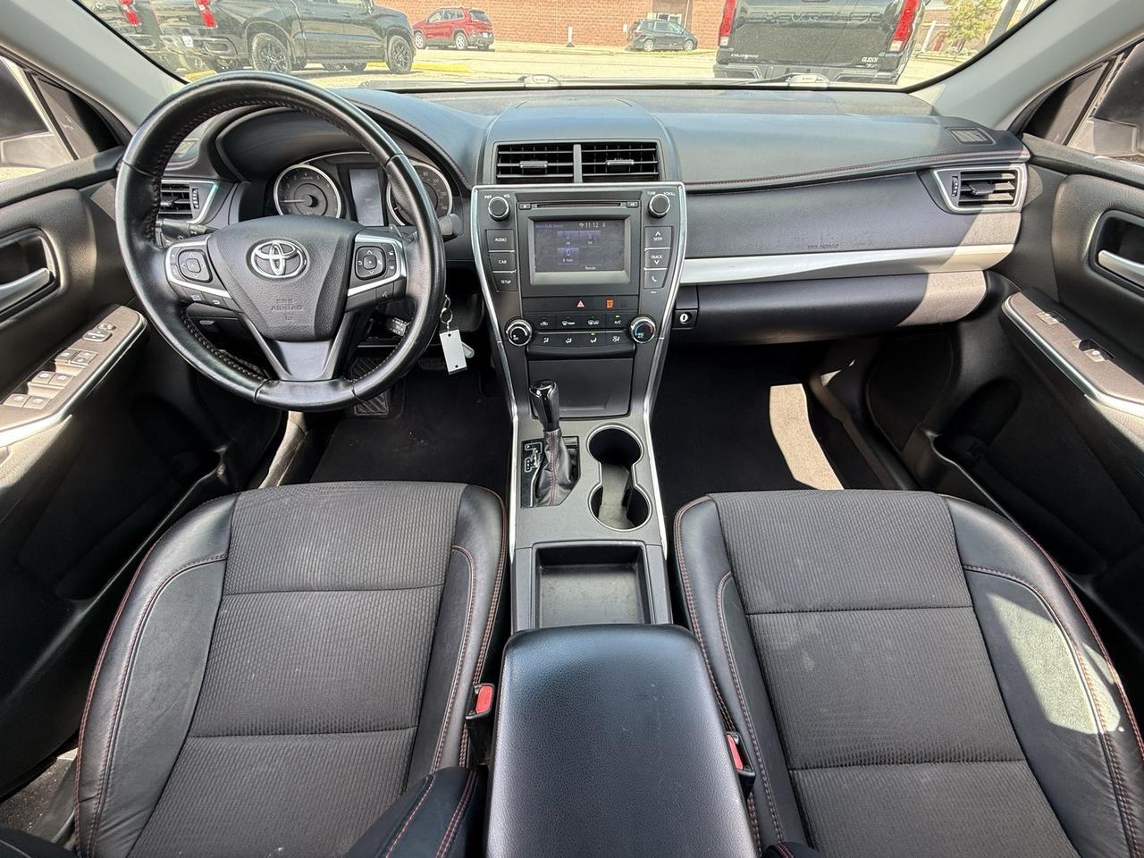 2016 Toyota Camry SE Crestwood KY
