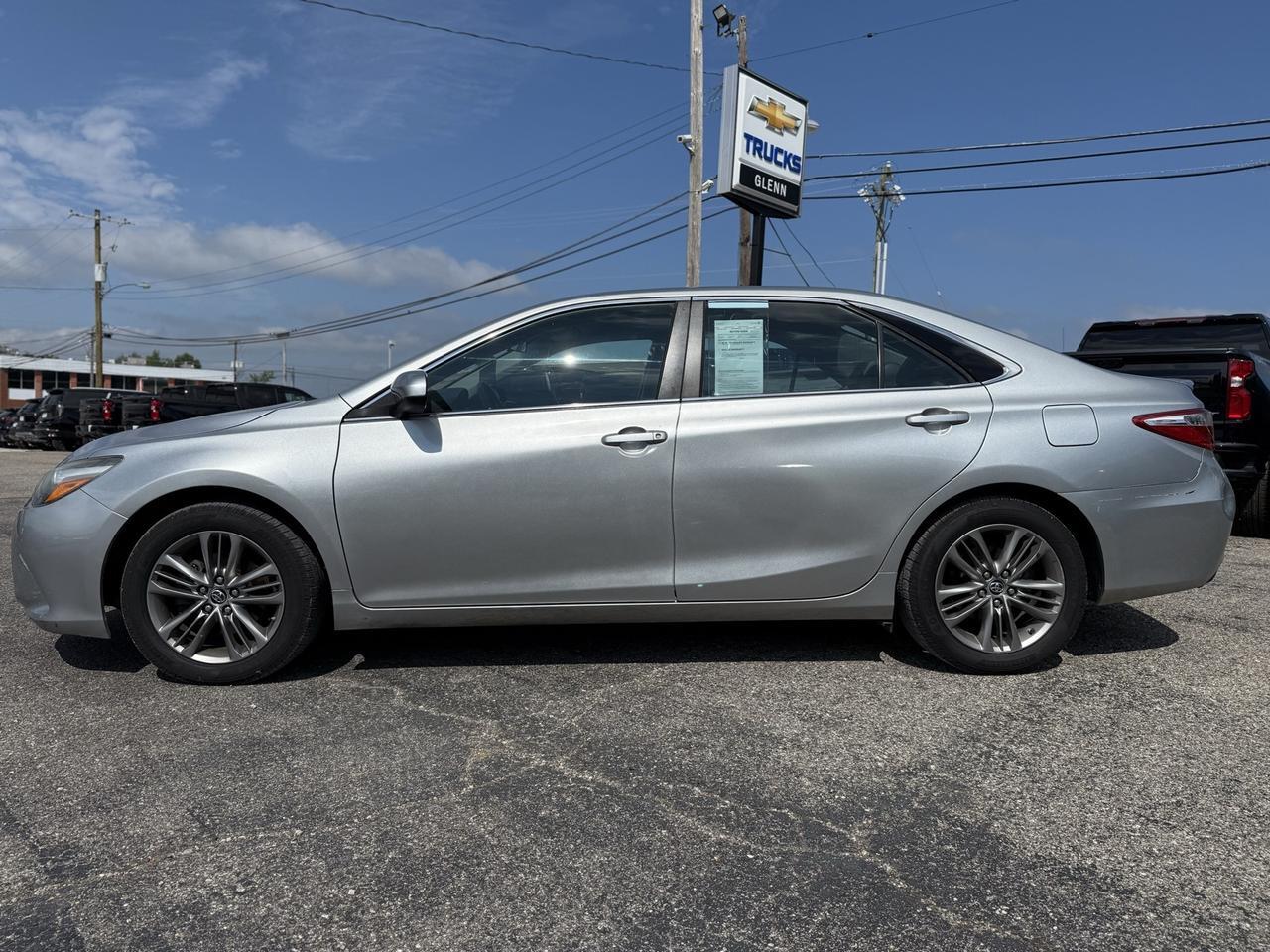 2016 Toyota Camry SE Crestwood KY