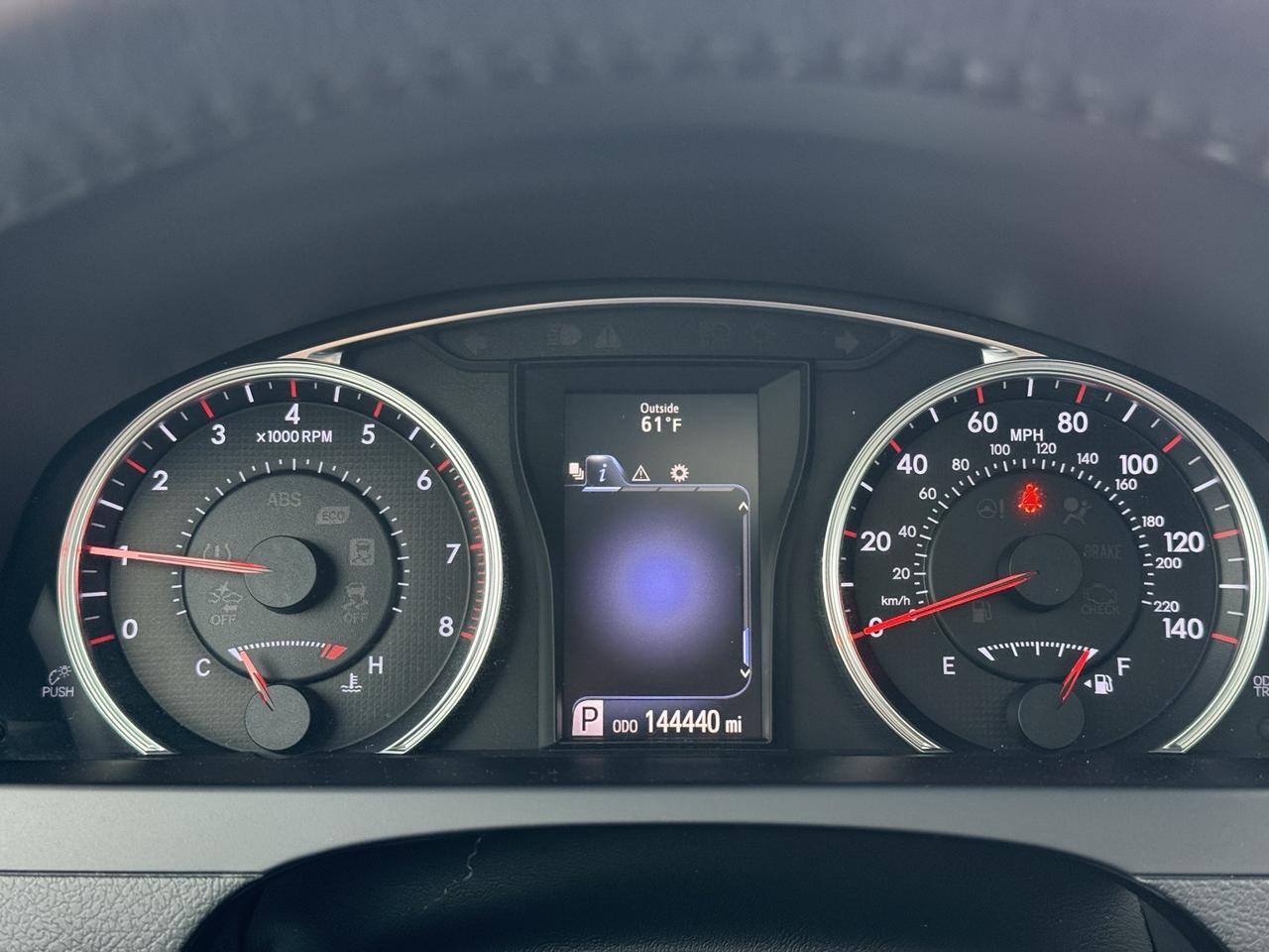 2016 Toyota Camry SE Crestwood KY