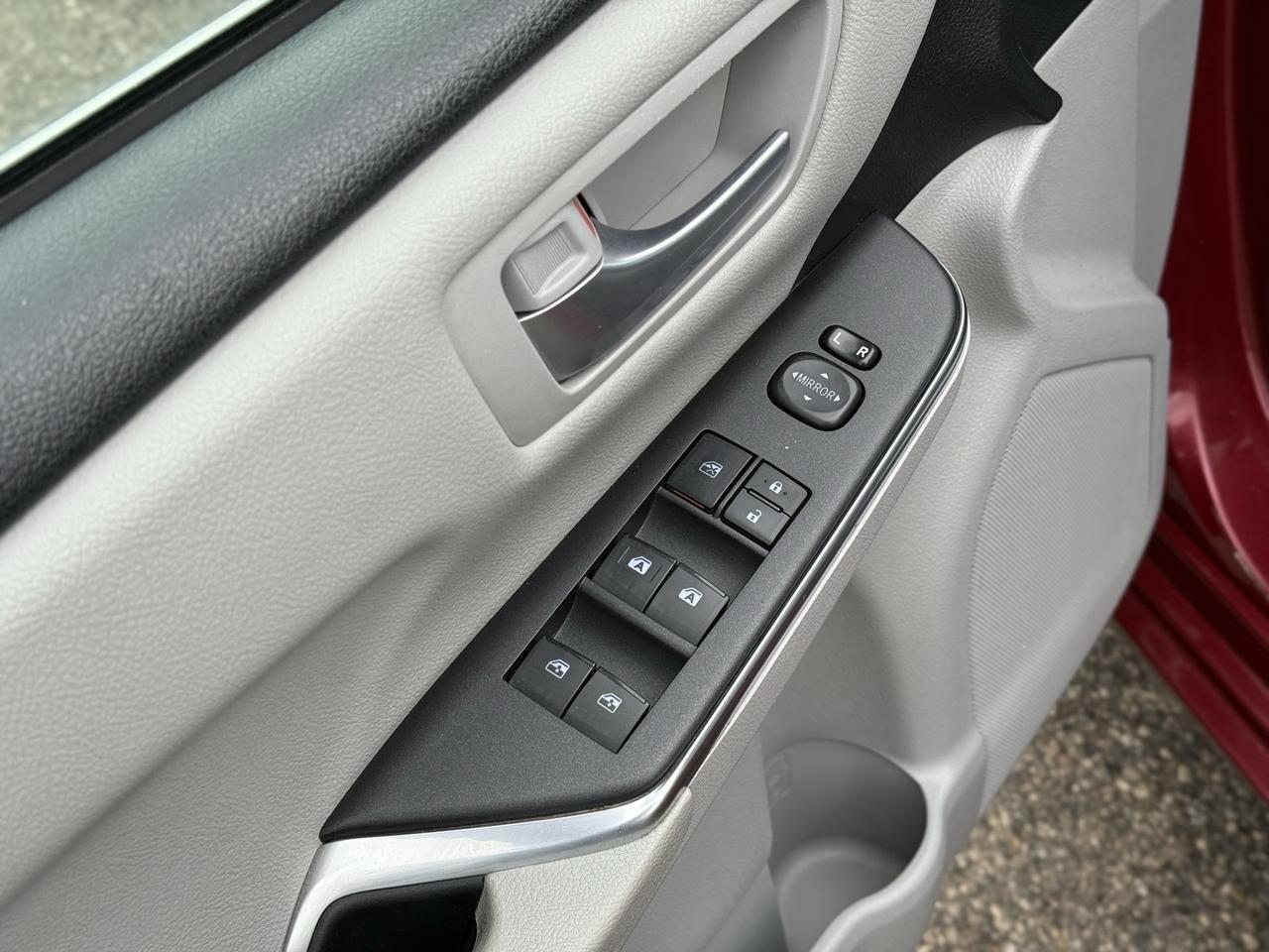 2016 Toyota Camry SE Crestwood KY