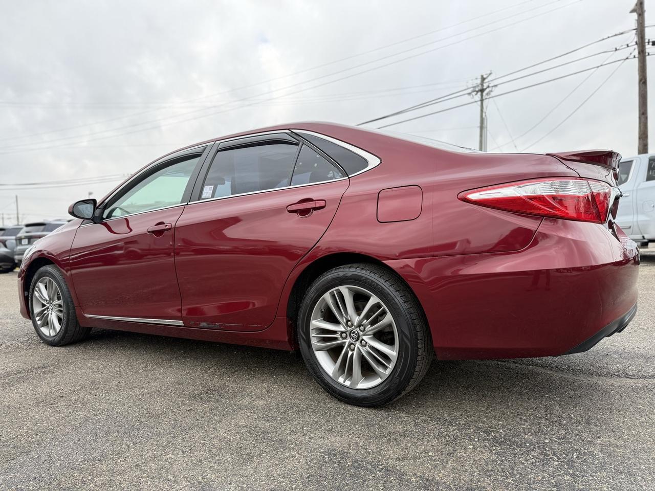 2016 Toyota Camry SE Crestwood KY