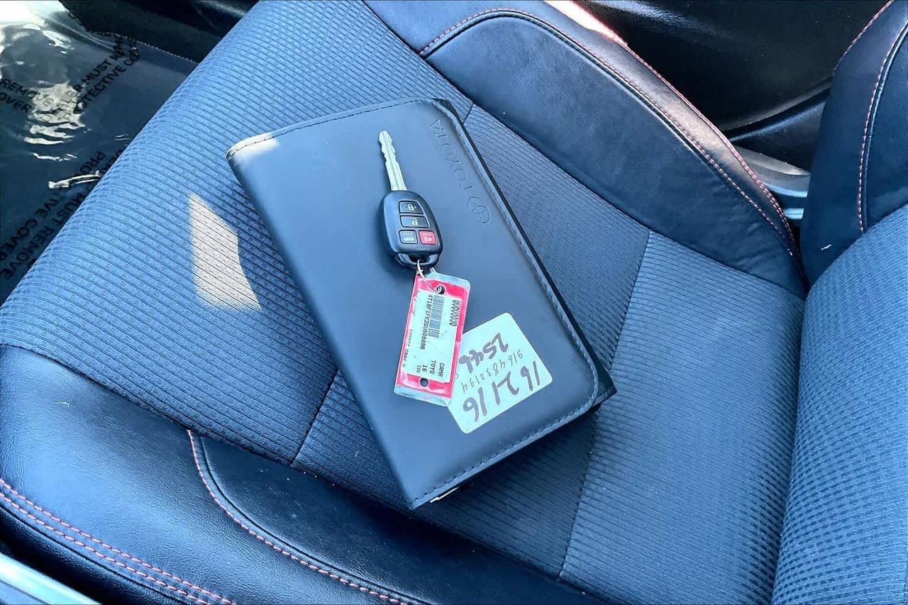 2016 Toyota Camry SE Folsom CA