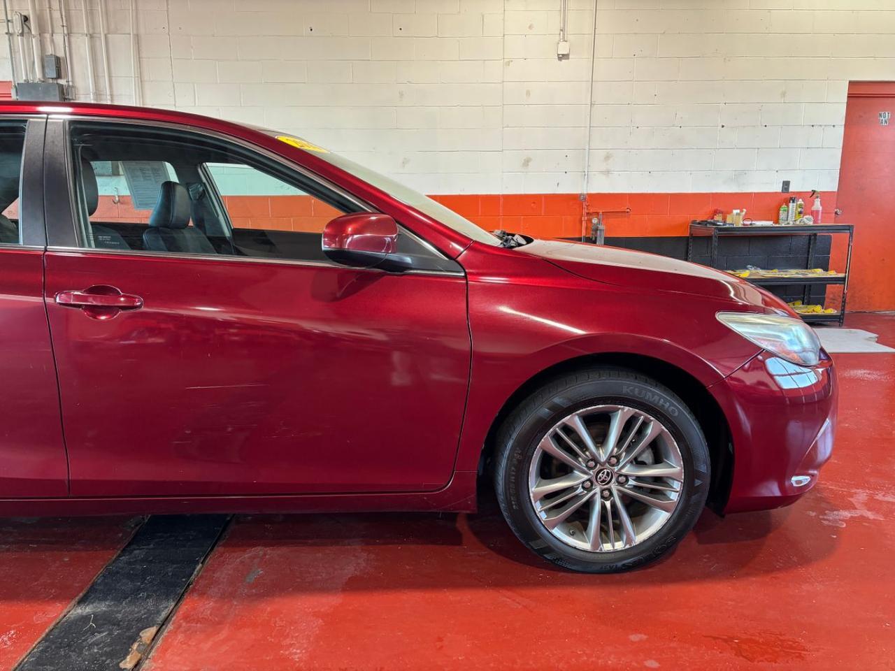 2016 Toyota Camry SE Franklin OH