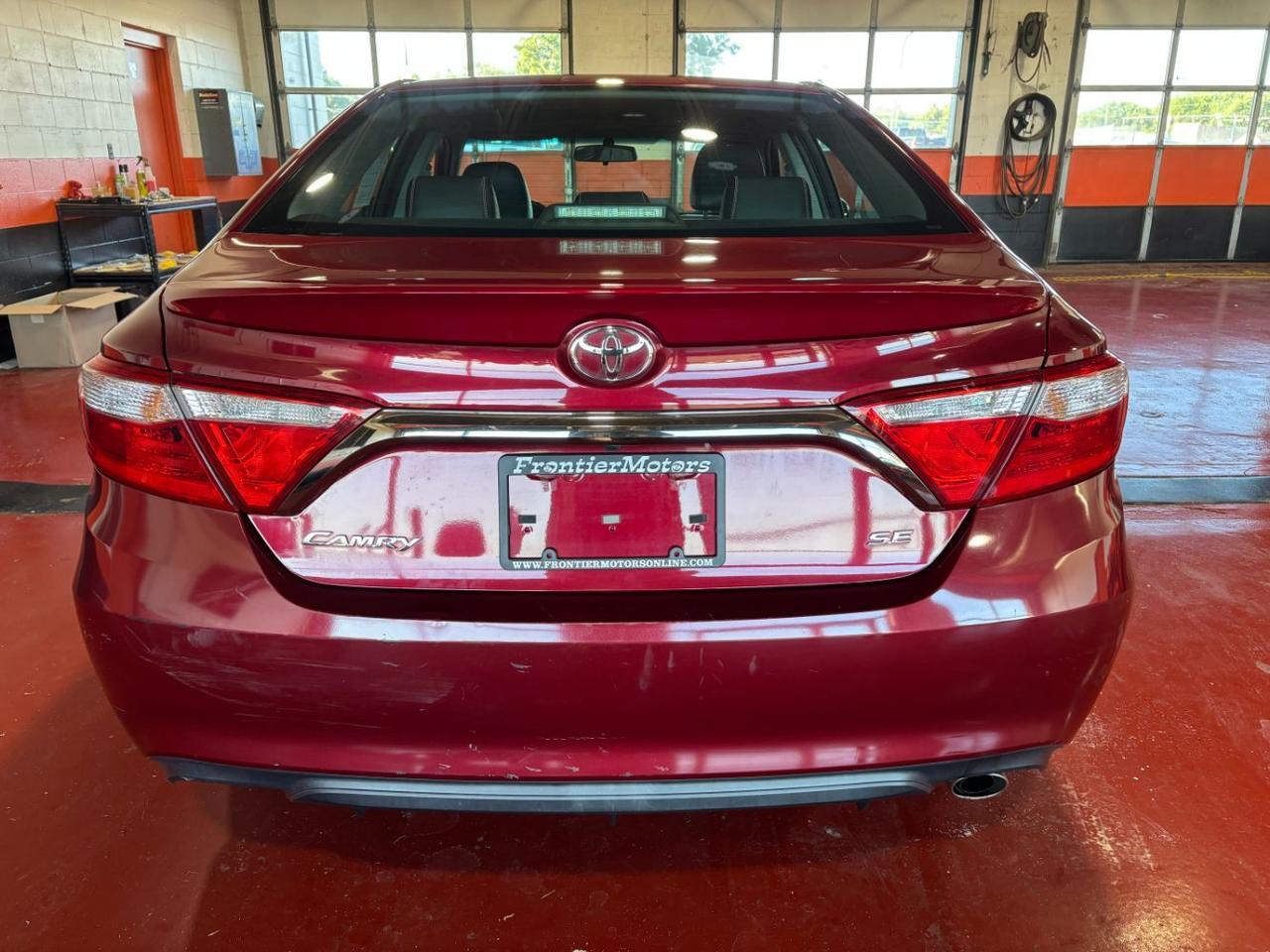 2016 Toyota Camry SE Franklin OH