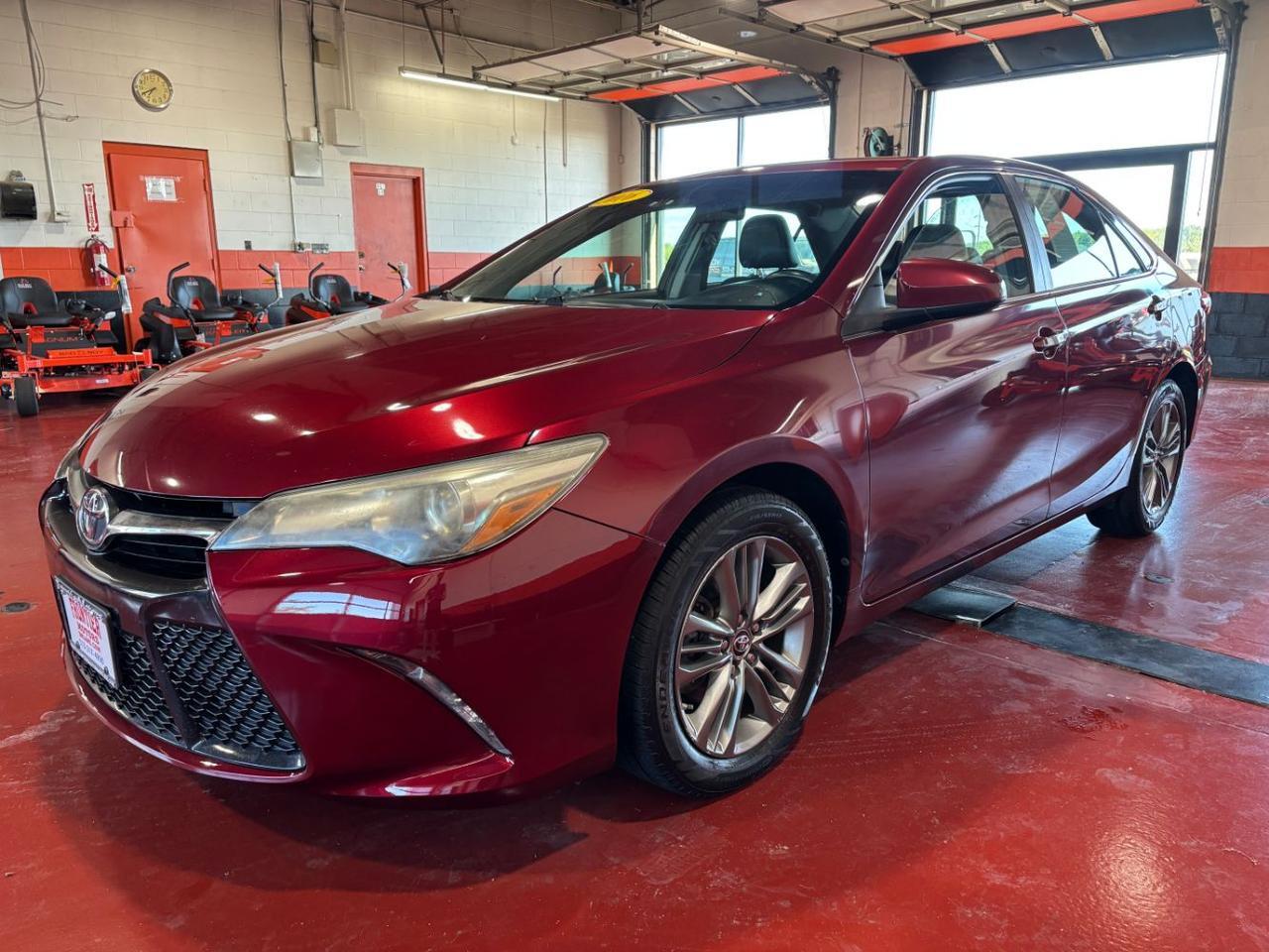 2016 Toyota Camry SE Franklin OH