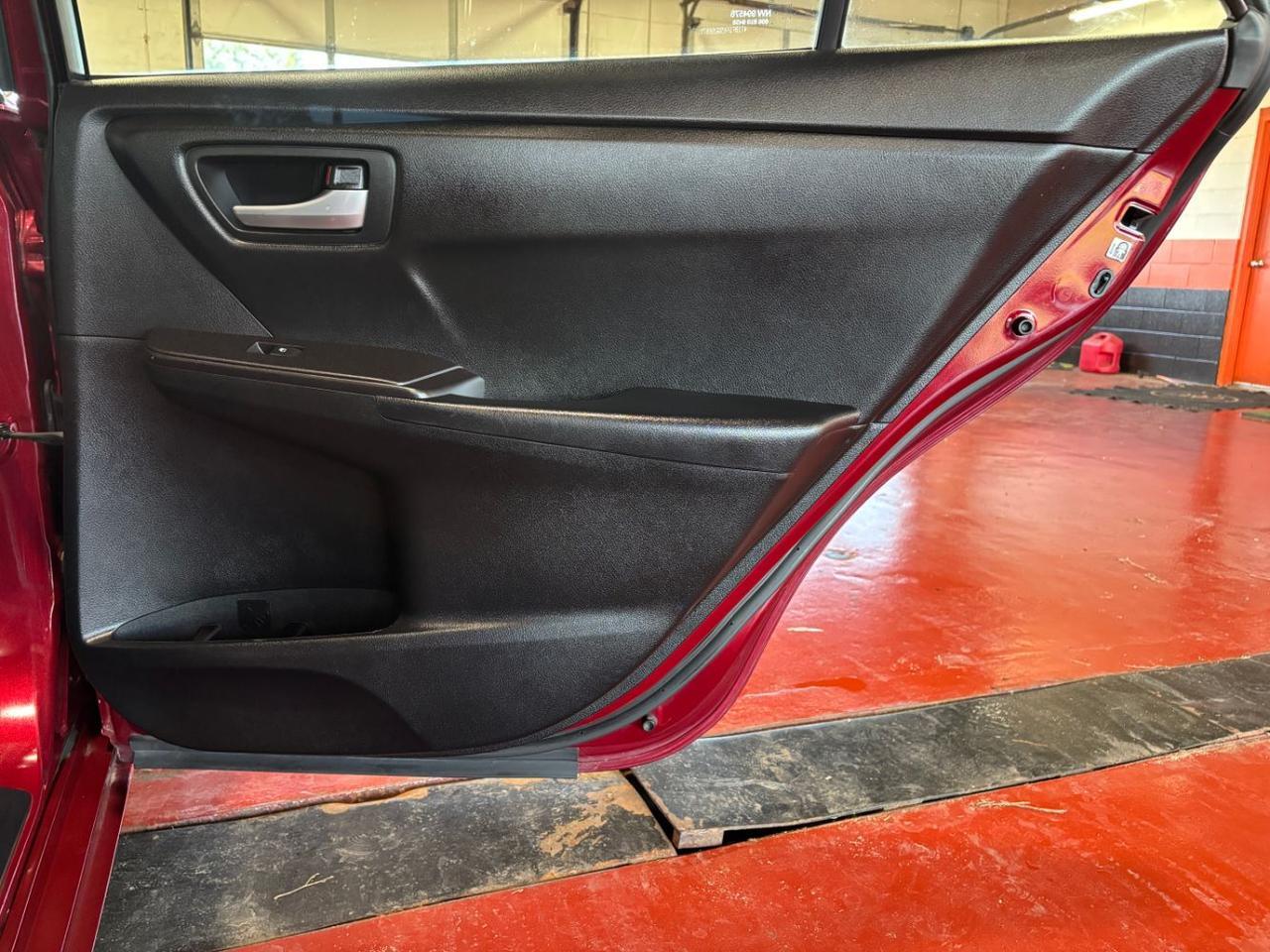 2016 Toyota Camry SE Franklin OH