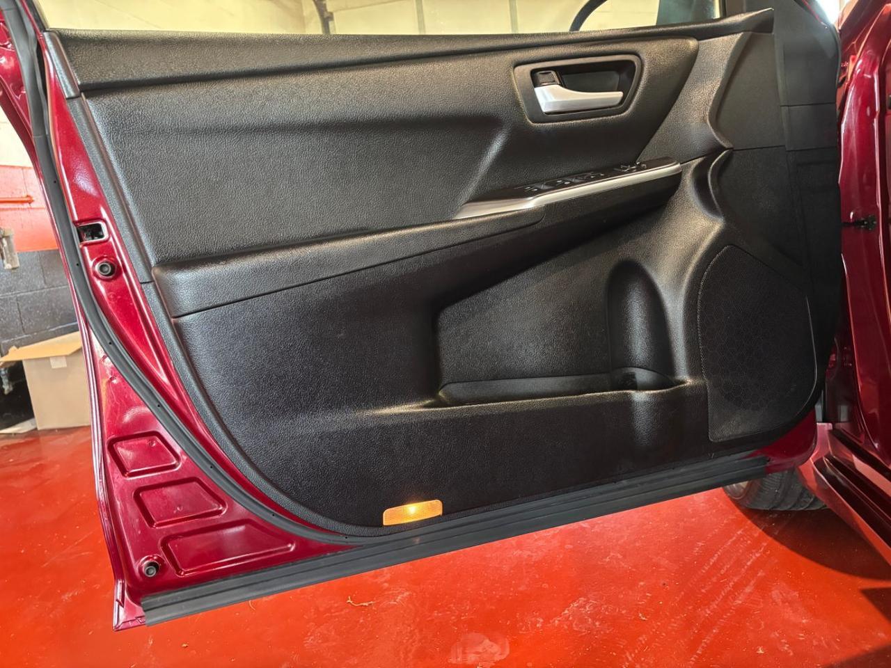 2016 Toyota Camry SE Franklin OH