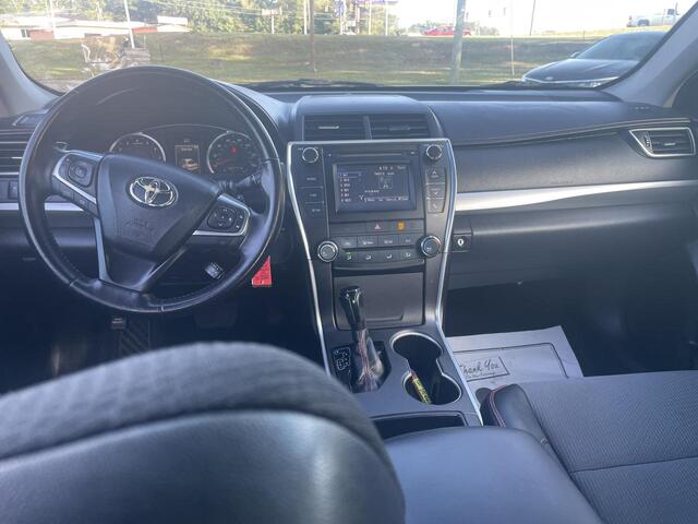 2016 Toyota Camry SE Meridian MS 2016 Toyota Camry SE Meridian MS