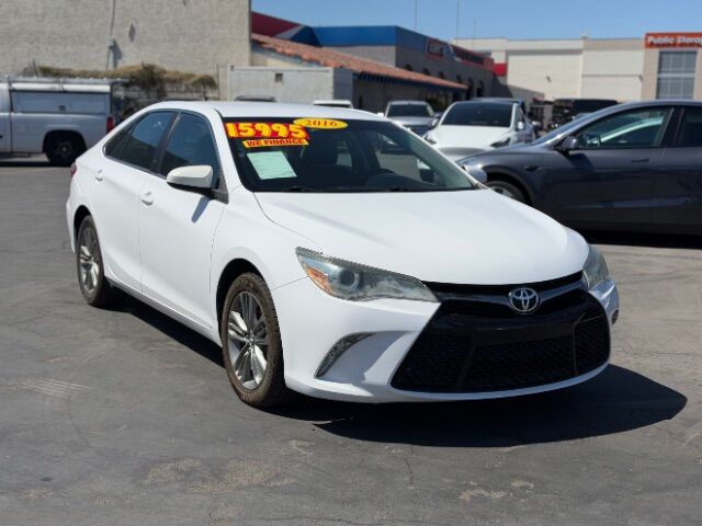 2016 Toyota Camry SE