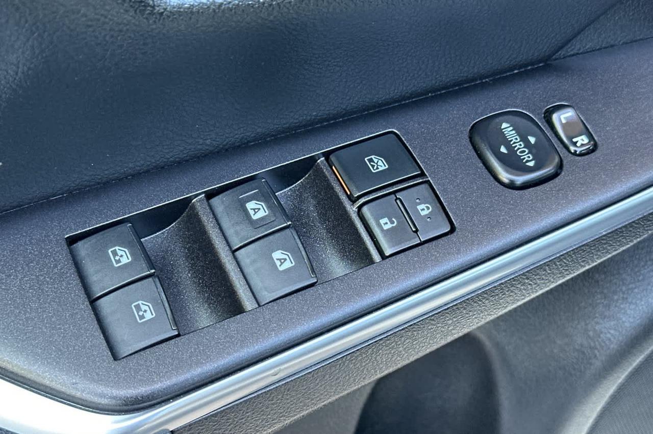 2016 Toyota Camry SE Roseville CA