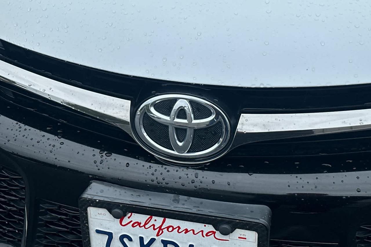 2016 Toyota Camry SE Roseville CA