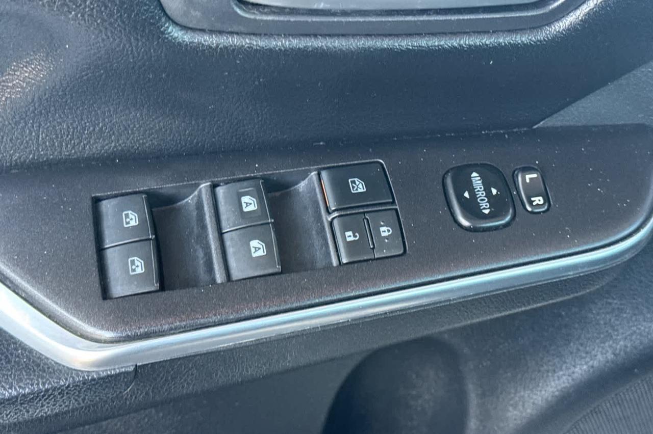 2016 Toyota Camry SE Roseville CA