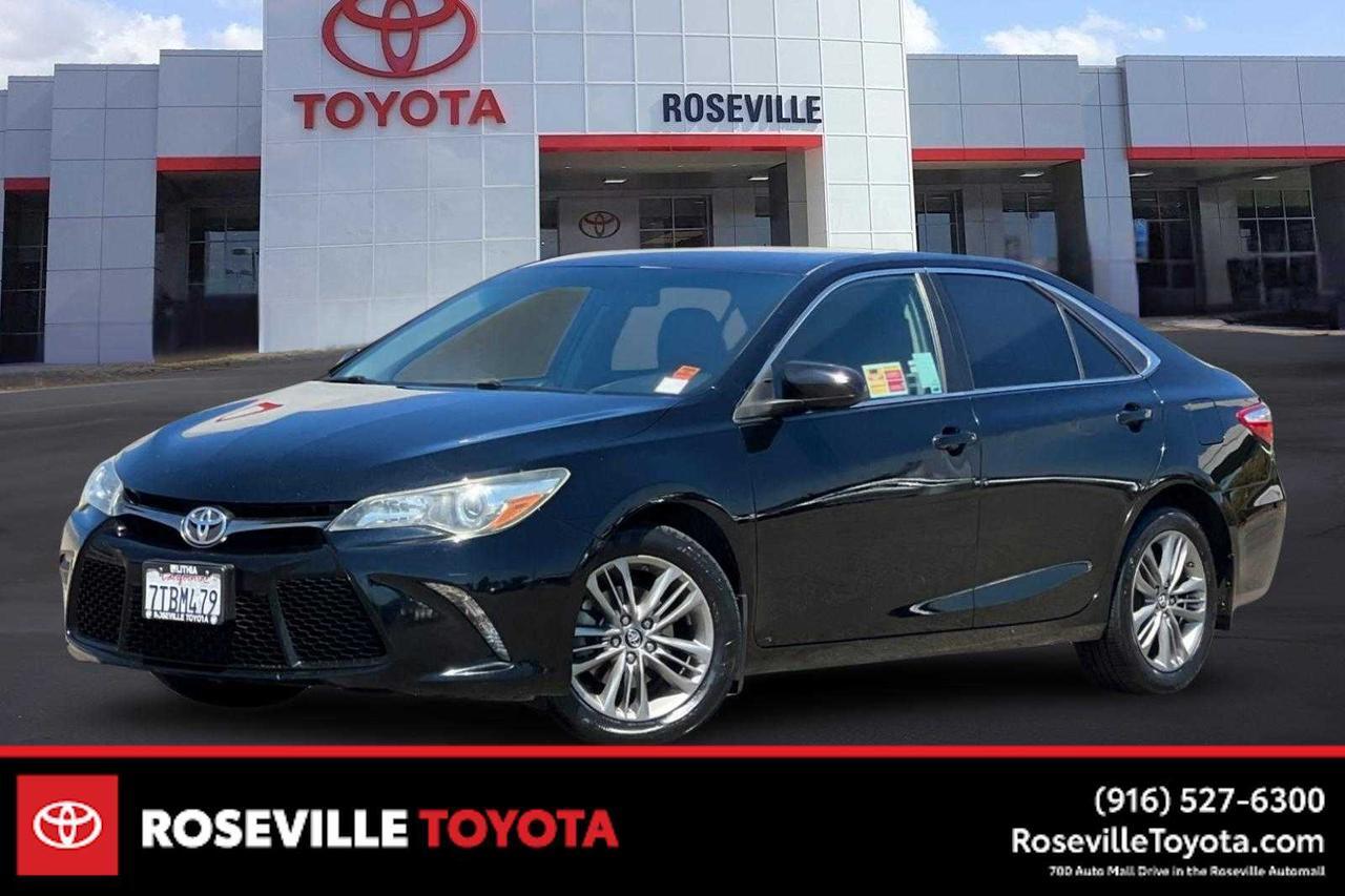 2016 Toyota Camry SE