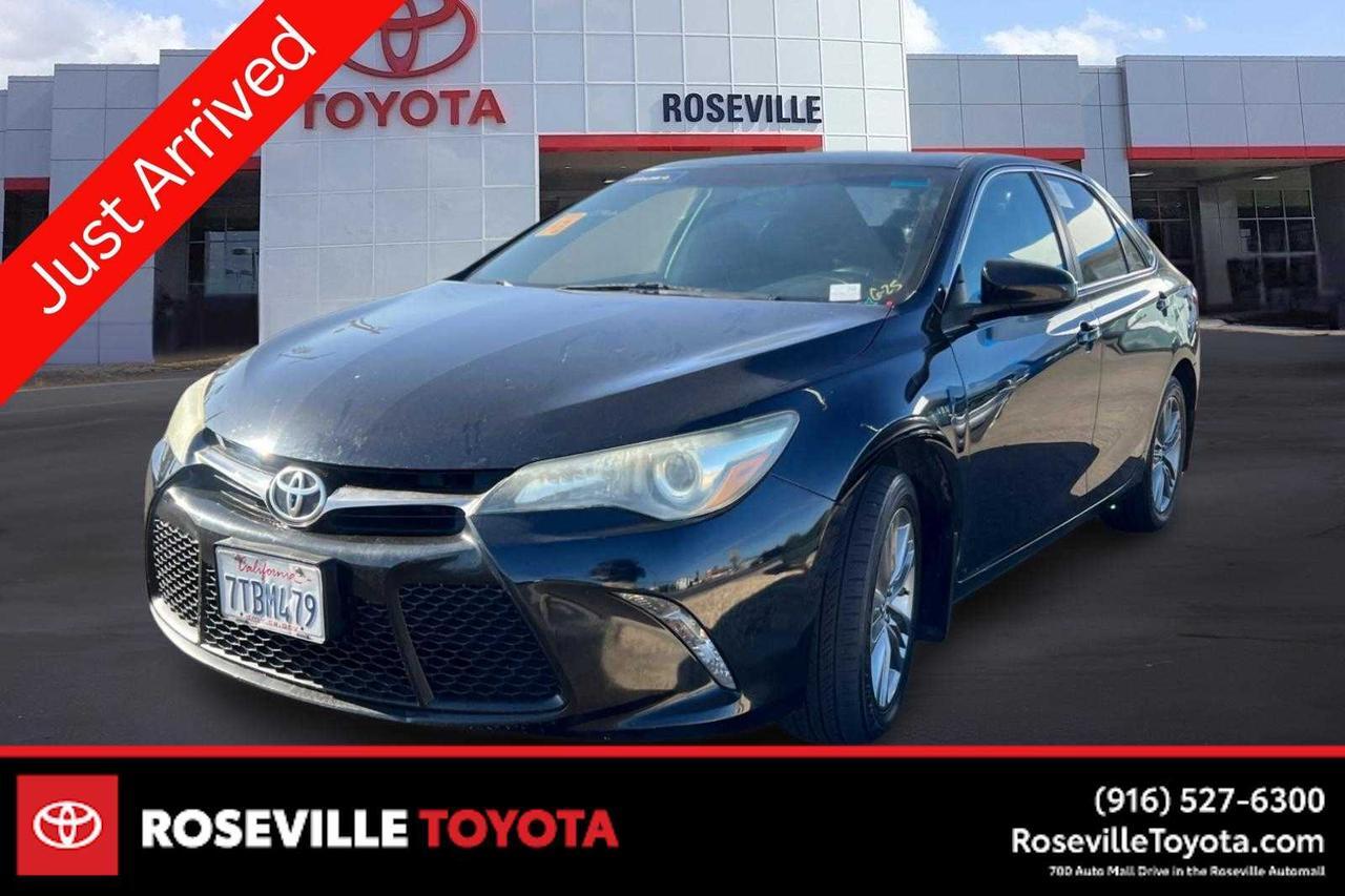 2016 Toyota Camry SE