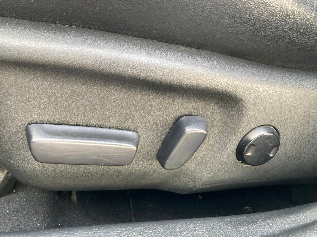 2016 Toyota Camry SE San Antonio TX