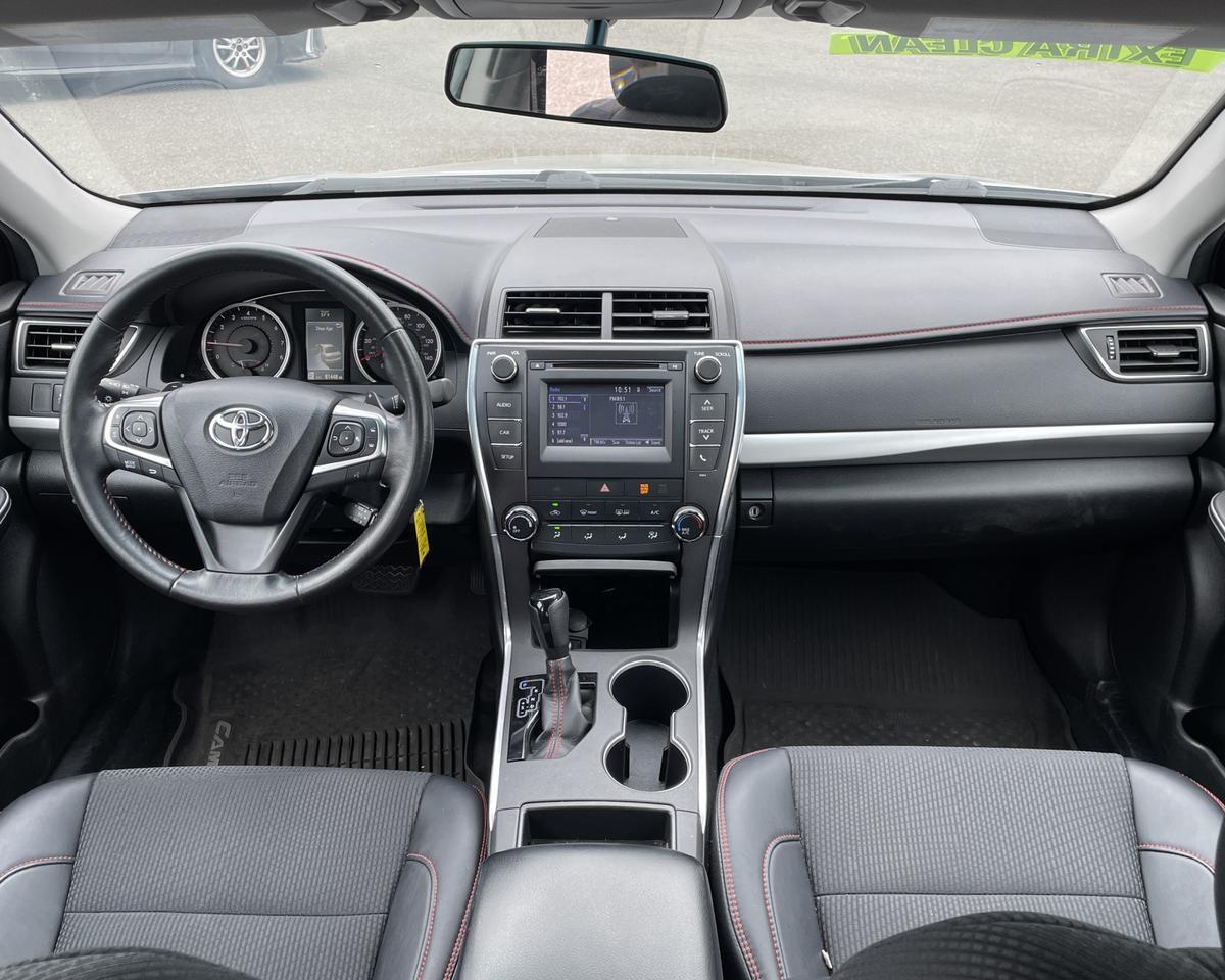 2016 Toyota Camry SE Sedan 4D Port Orchard WA
