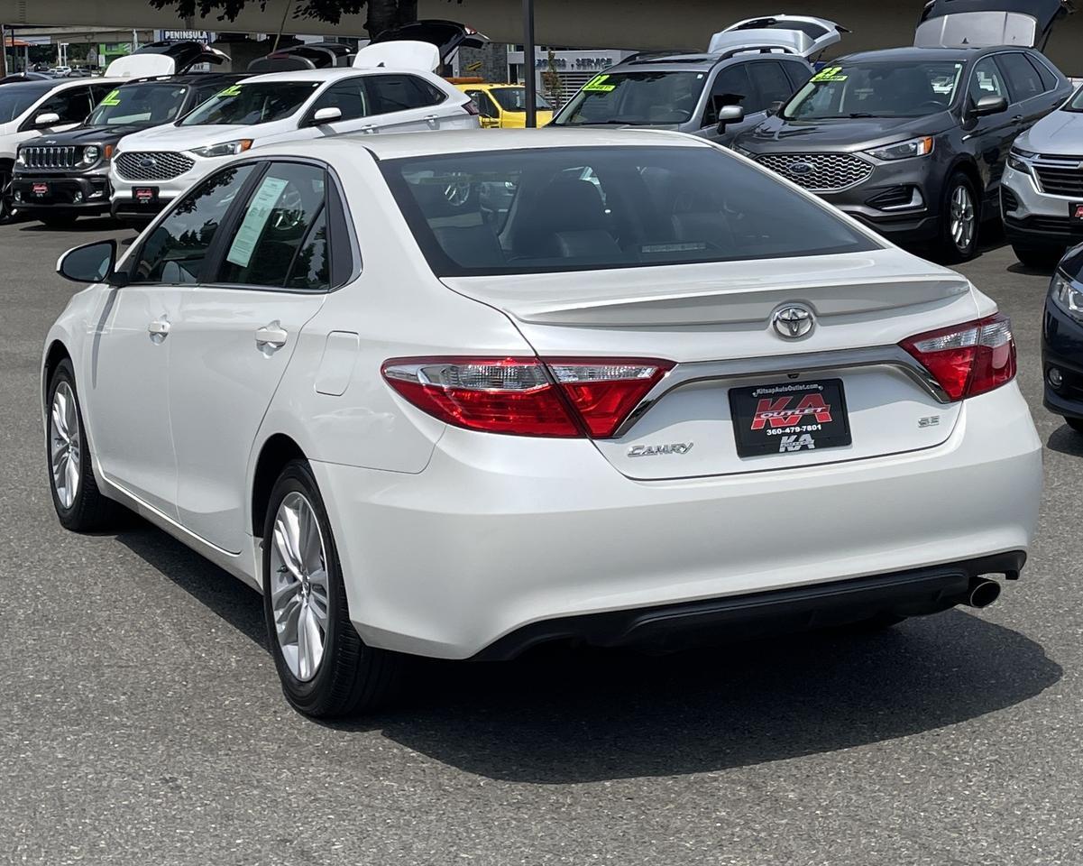 2016 Toyota Camry SE Sedan 4D Port Orchard WA