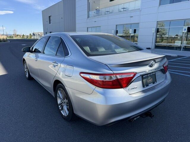 2016 Toyota Camry SE