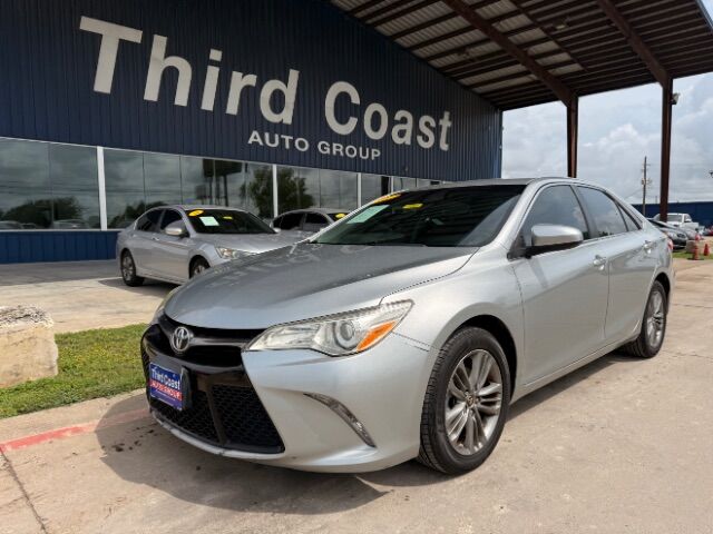 2016 Toyota Camry XLE | SE | LE | XSE