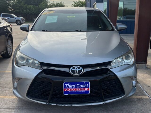 2016 Toyota Camry XLE | SE | LE | XSE