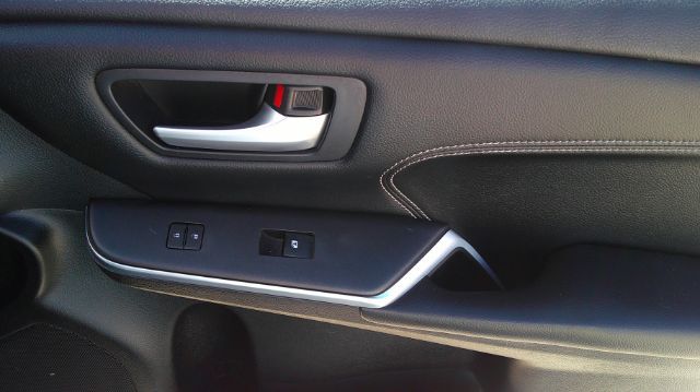 2016 Toyota Camry XLE | SE | LE | XSE San Antonio TX