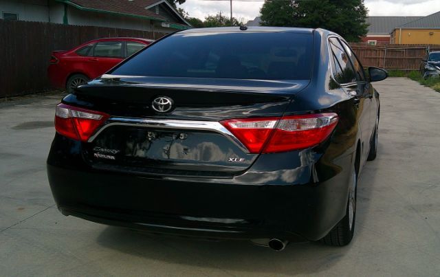 2016 Toyota Camry XLE | SE | LE | XSE San Antonio TX