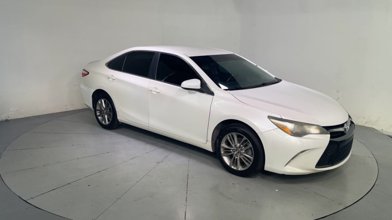 2016 Toyota Camry XLE