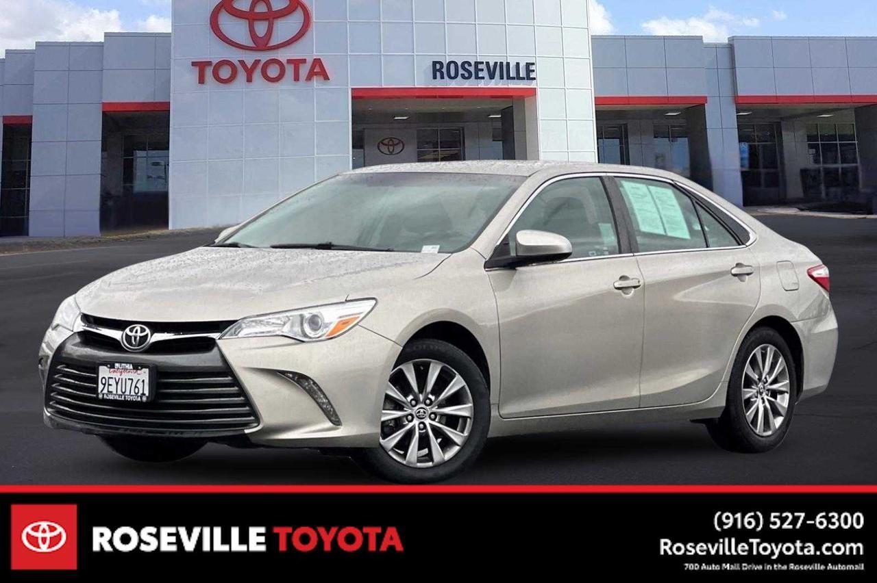 2016 Toyota Camry XLE