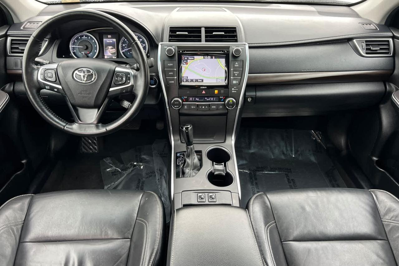 2016 Toyota Camry XLE