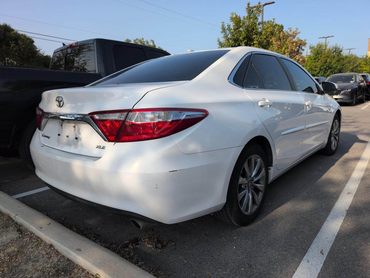 2016 Toyota Camry XLE