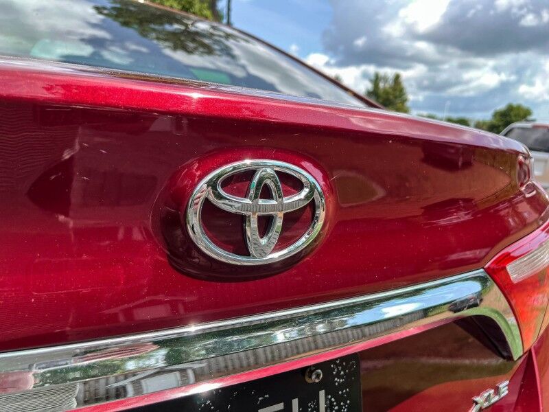 2016 Toyota Camry XLE Wilmington NC